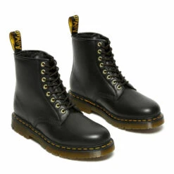 Winter Boots DR. MARTENS - 8 Pinhole - 1460
