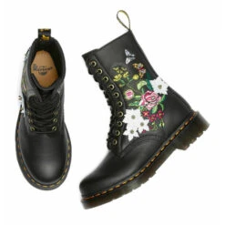 Shoes Dr. Martens - 10 Pinhole - 1490 BLOOM -Fashionable street clothing 2745300184